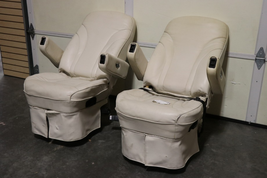 USED RV FLEXSTEEL VINYL CAPTAIN CHAIR SET FOR SALE RV Furniture 